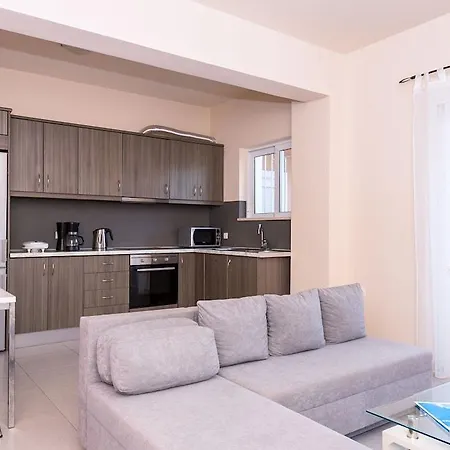 Azure Villa Kíssamos